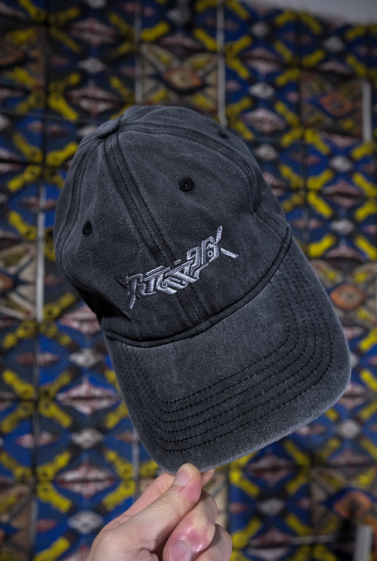 TKOB-31YRS-OBJS#LOGO-CAP