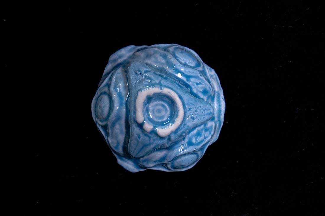 TKOB-30YRS-POT#3EYES CUP