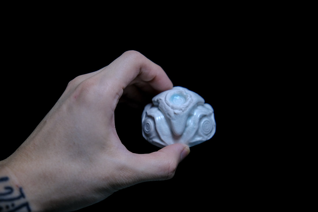 TKOB-30YRS-POT#3EYES CUP