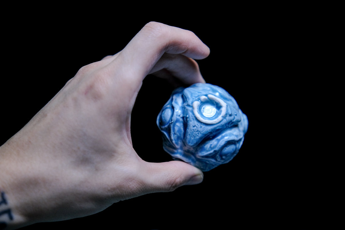 TKOB-30YRS-POT#3EYES CUP